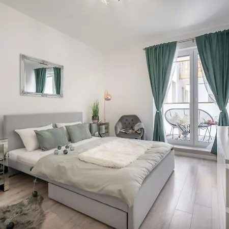 Premier Pest Side * Budapest